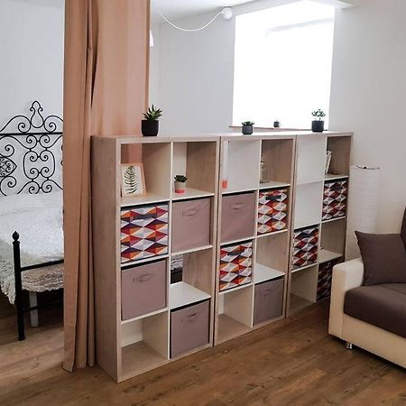 Thekeystudio, Studio Beige Nel Centro, 4 Minuti Dal Mare Bordighera Dış mekan fotoğraf
