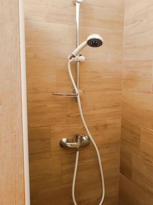 Thekeystudio, Studio Beige Nel Centro, 4 Minuti Dal Mare Bordighera Dış mekan fotoğraf