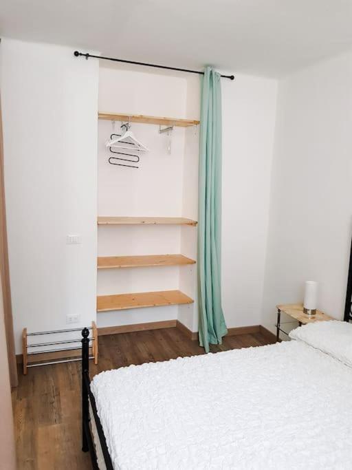 Thekeystudio, Studio Beige Nel Centro, 4 Minuti Dal Mare Bordighera Dış mekan fotoğraf